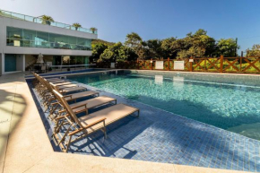 Varandas do Atlântico 204B - Excelente apartamento em condomínio de luxo a beira mar - Piscina climatizada - Academia - (Consultar serviços de roupas de cama e banho)